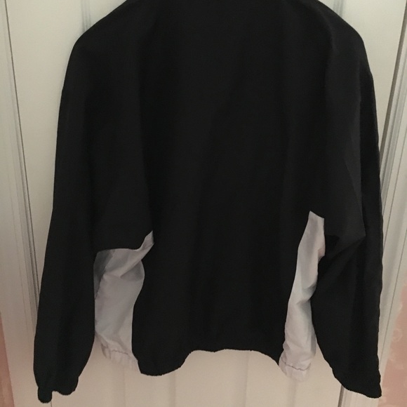 Vintage wind breaker - Picture 2 of 2